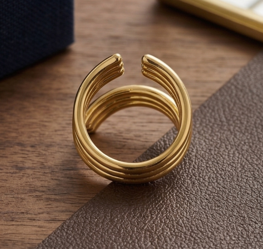 Gold Wave Adjustable Ring