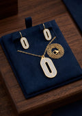 Minimal Gold Crystal Oval Pendant Jewelry Set